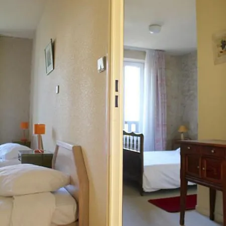 Hotel Restaurant Du Mee Le Mée-sur-Seine